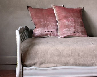 made in Italy heart pillow hand paint pillow 24x24 in pure linen with linen embrodery
