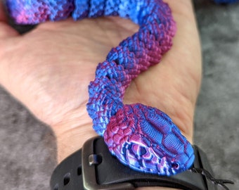 Looooong Articulated Snake. 3D printed fidget / anxiety toy / ornament / sculpture