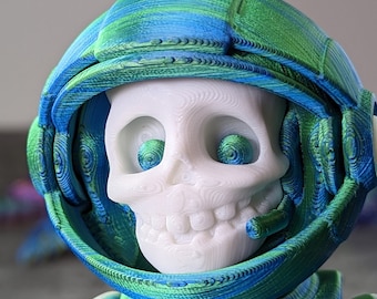 3D Printed Articulated Zombie Astronaut, Fidget and Self-Supporting Sculpture