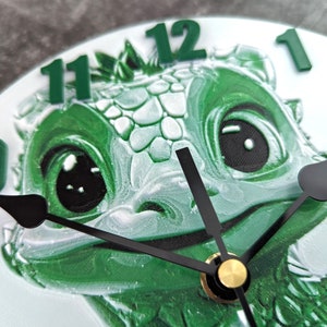 Dragon Time! High quality textured wall clock