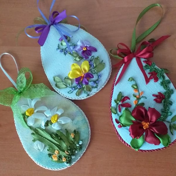Еaster eggs decorations / Easter ornaments /Embroidered eggs /Ribbons ornaments /Wall decorations  /Home decor