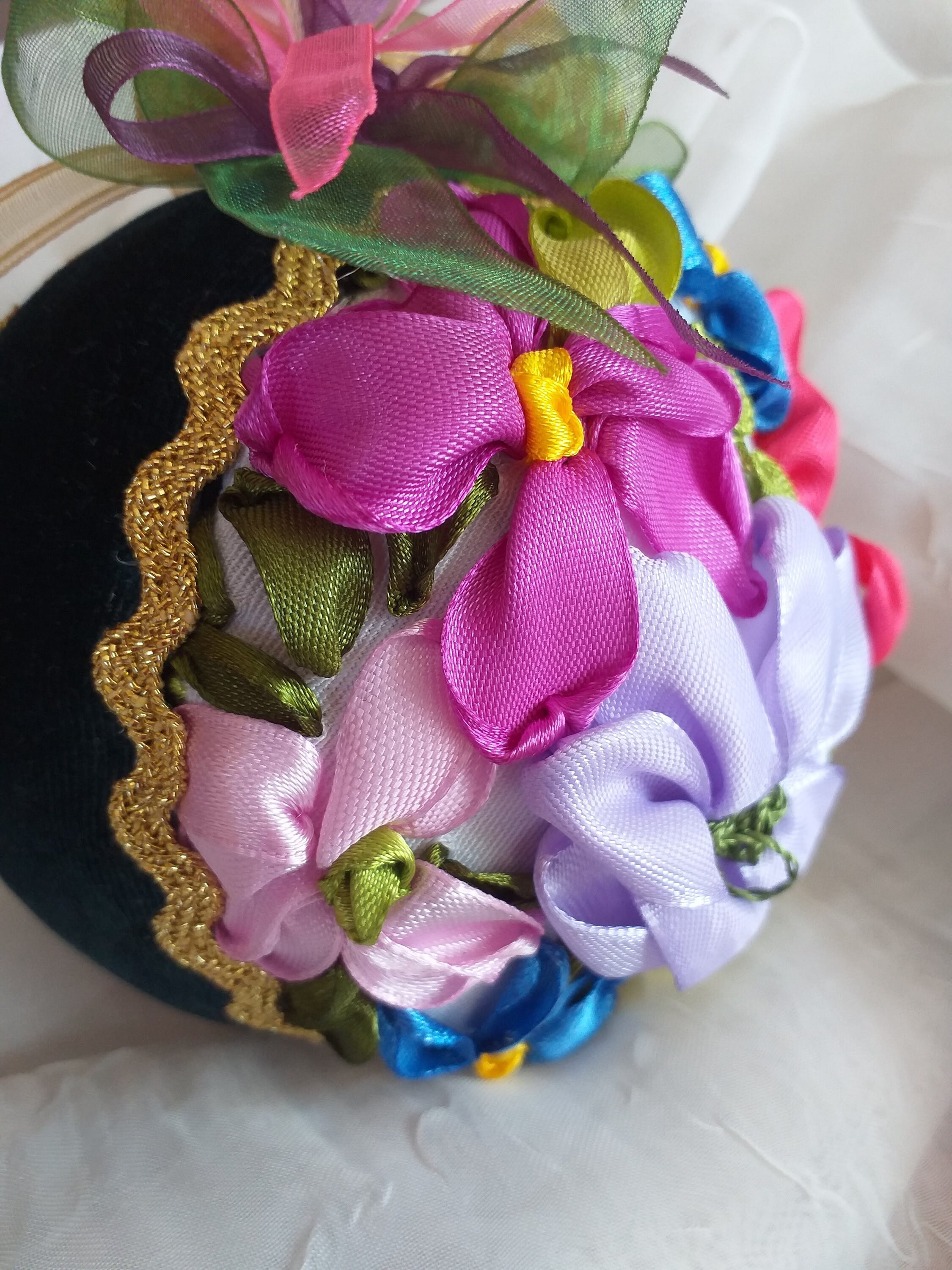Large Embroidered Ball /Ribbon /Christmas /Home Decor /Gift