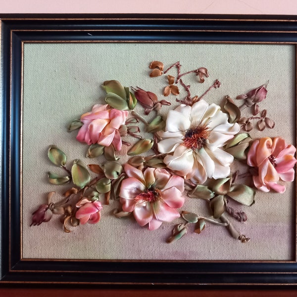 Embroidered picture/"Victorian roses"/Branch of roses/wall art /Home decor.Gift.