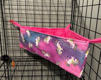 Small Animal corner hammock/toy box