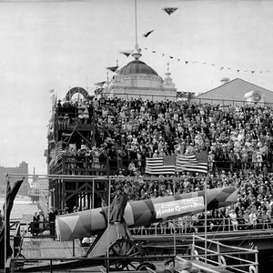 High Diving Horse at the Steel Pier, Atlantic City New Jersey, 1930, vintage panoramic photograph