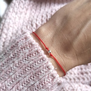 Pulsera roja con bola de plata de ley Cuerda ajustable Protección mal de ojo Regalo para él su joyería fina unisex Amuleto de buena suerte para niños