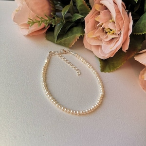 Natural fresh water pearl bracelet, Pearls bracelets, June birthstone Gift for Wife her women, White pearls jewelry, Tiny pearls bracelets