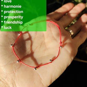 Bransoletka ochronna 7 węzłów z kulką ze srebra próby 925, Ochronne życzenie, Regulowany czerwony sznurek, Amulet na szczęście, Prezent dla kobiety, mamy, siostry