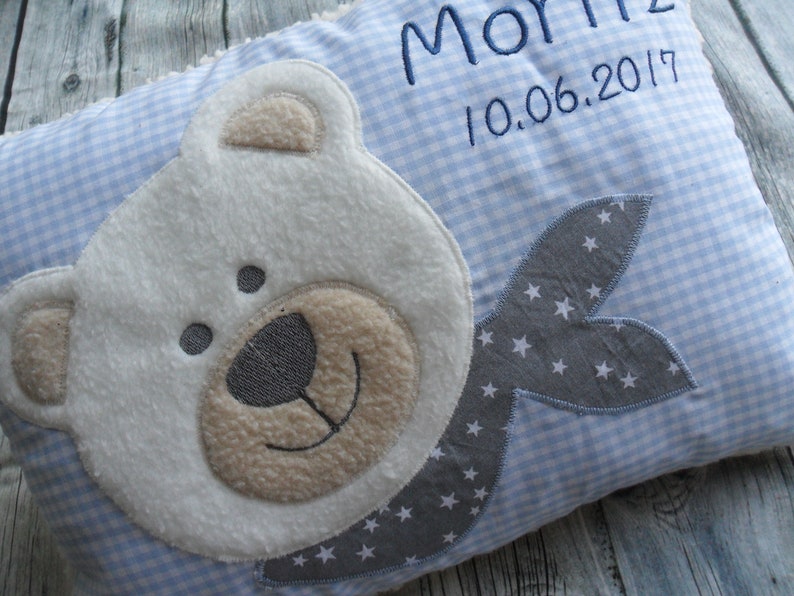 Babykissen mit Namen Teddy-Bär Taufe Geburt Kuschelkissen Namen Geburtskissen personalisiert Bärenkissen Teddykissen Teddy Bild 3