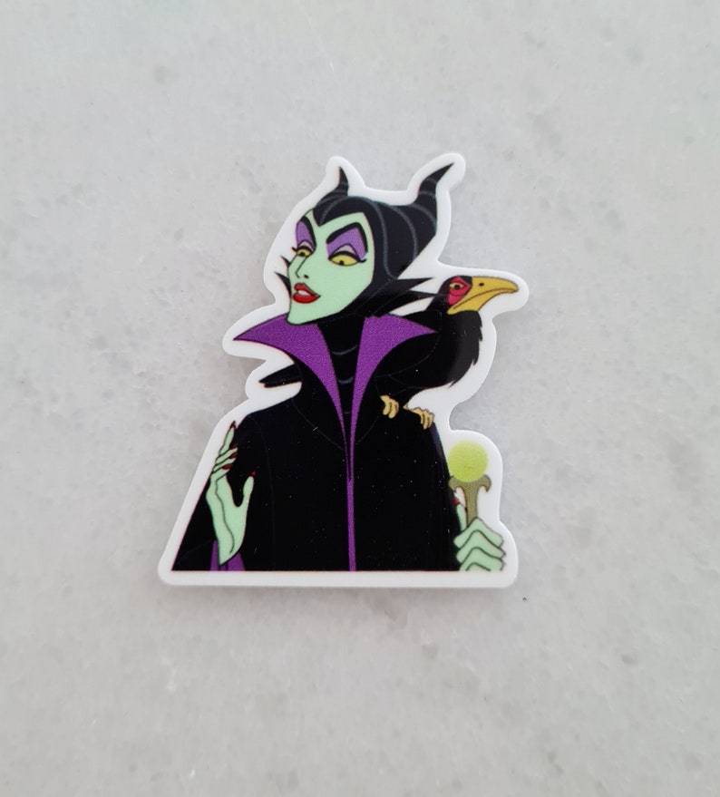 Aimant À Aiguilles Ou Magnet Frigo Maléfique