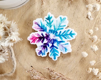 Snowflake needle magnet