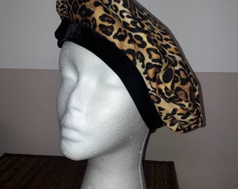 BASCO for spotted woman, Beret-type cap, Basque French, spotted fabric cap with black velvet border, animal cap