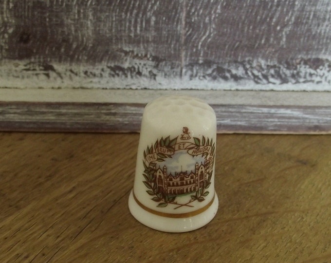 Vintage thimbles / capesthorne hall / beautiful Fine Bone China / bone china England made / BRB1