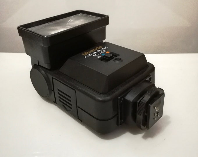 vintage camera flash / mint condition  / Miranda 500-CD / Konica / Retro  Slr /  35mm /  vintage camera / SLR camera (RB)