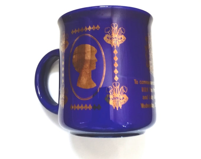 Charles and Diana Mug /  Royal Wedding Commemorative Mug / Blue And Gold Coffee Mug / official item / Made in England / mug vintage cup (RB)