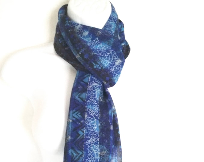 vintage scarf / scarves / made in England / vintage scarf  / ladies wear / vintage clothing /  gift for her / retro scarf / 60's scarf