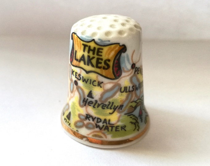 Vintage thimbles  / beautiful Fine Bone China / Lakes England / bone china England made / b4