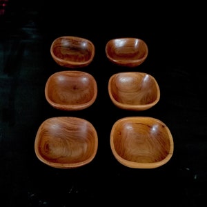 Teak bowls set / danish Solid wood bowl / 6x carved wood fruit Bowl /  bowl Round  / vintage / teak fruit bowl