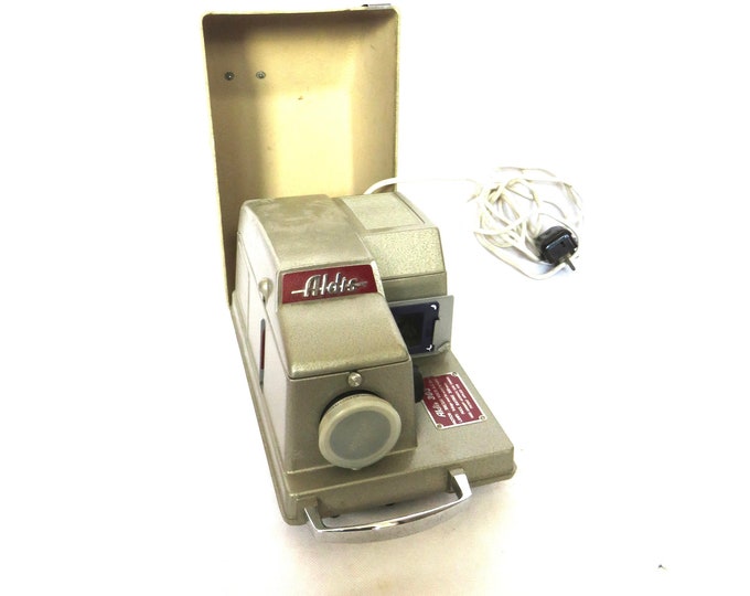 Aldis 303 mid century colour slide projector  working  / with its vintage box / man cave / vintage in box