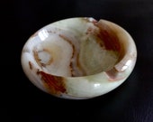 Stone Ashtray Carved Pale Green Veined Onyx Marble Agate Retro Ash Tray Semi Precious Stone Smoking Accessory