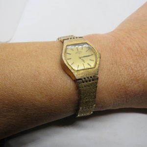 Vintage gold mechanical watch / womens Gold Dress Watch /  ladies Watch /  Gift for her