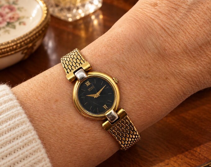 Seiko Gold watch / black dial vintage watch (v14)