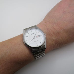 vintage watch / sports watch  / gift for him / metal bracelet Watch / vintage Lorus  Watch / vintage / n14