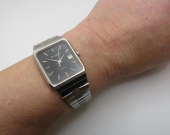 Vintage Seiko Spirit 7N01 5210 White Dial Men Quartz Watch