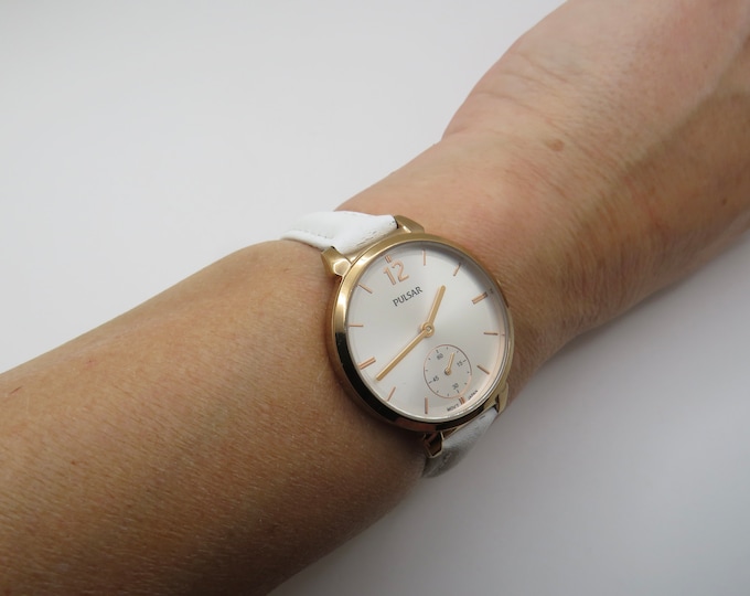 Vintage leather watch / Pulsar by Seiko watch /  sub dial Quartz watch / womans Watch / Watch / Gift for her (q6)