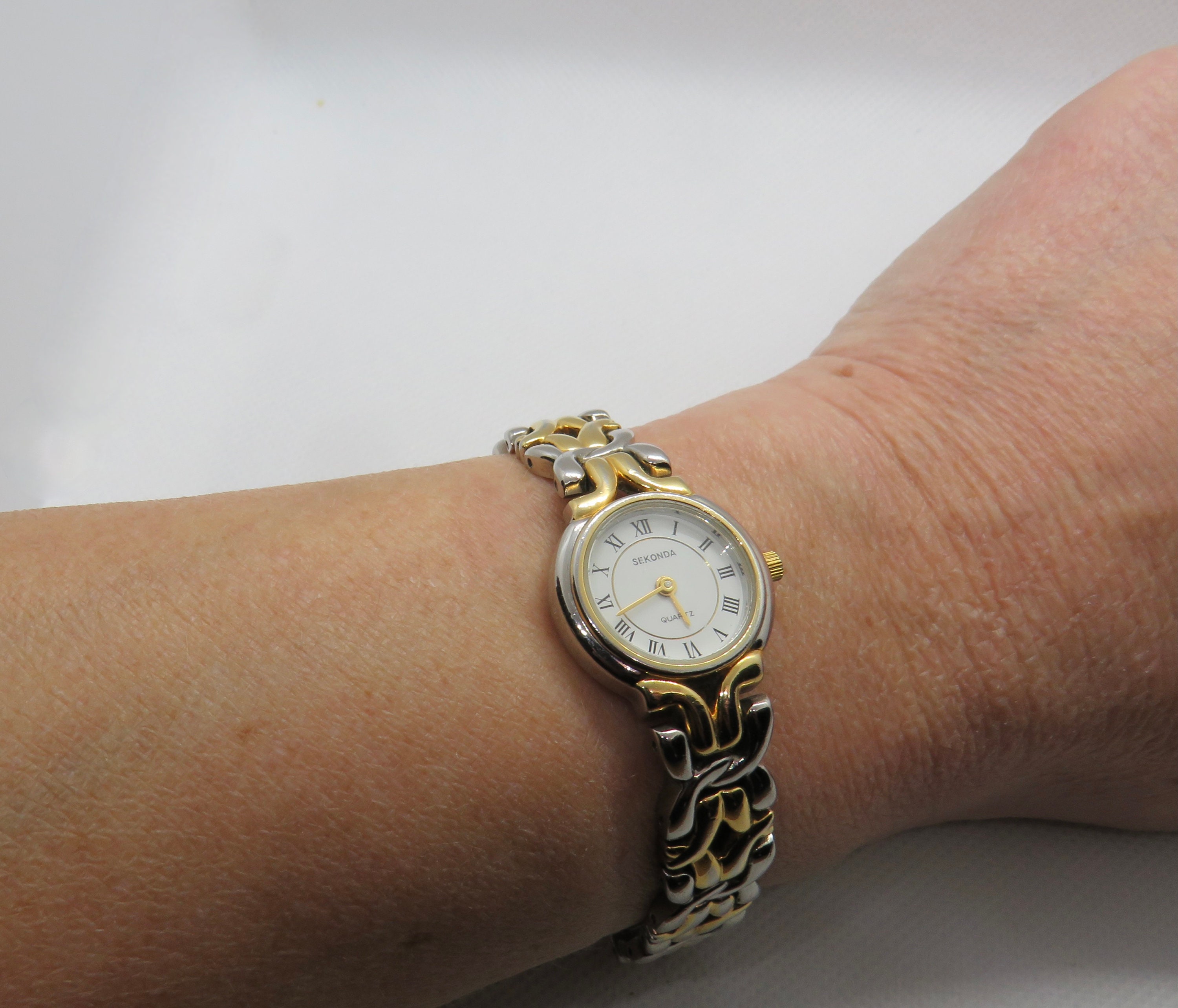 Sekonda hotsell watch vintage