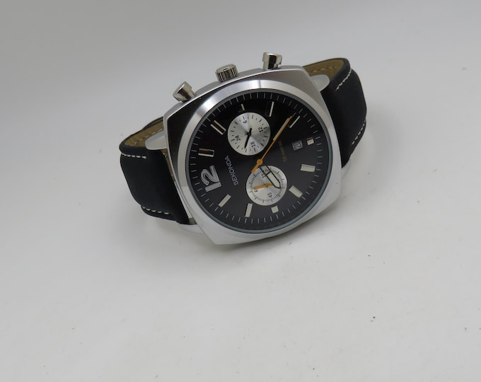 Sports chrono watch / gift / blue leather strap/  Watch / vintage Watch / sekonda
