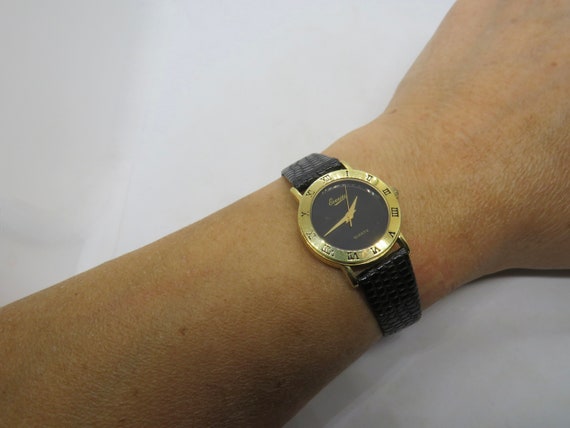 Vintage Watch / Everite Dress Watch 