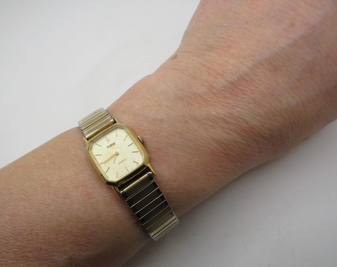 Vintage Gold plated Quartz watch / Pulsar by seiko / expanding Watch /  Womans Watch /  Gift for her (s15)