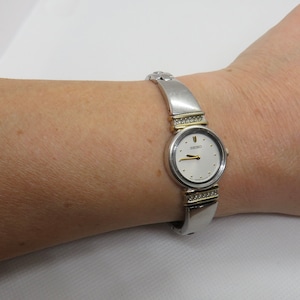 vintage seiko Watch / womens watch / Vintage watch / quartz watch /  watch / watch / vintage ladies / watch