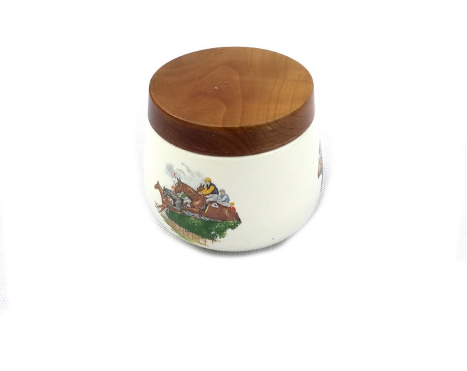 Vintage Bar /  Tobacco Humidor Jar  / sport / horse racing / teak