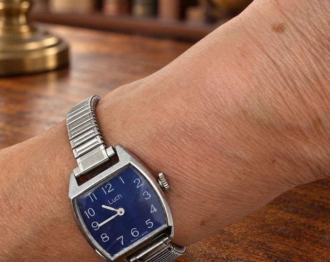 Vintage  Luch Mechanical Watch, 7" Wrist (H22)