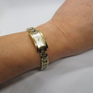 vintage rotary bi metal watch / 6.8&quot; wrist size watch / vintage womans  90s watch / Japan watch / vintage Watch / watch  ladies  watch (g4)