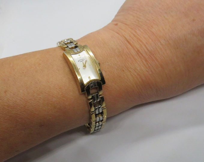 vintage rotary bi metal watch / 6.8" wrist size watch / vintage womans  90s watch / Japan watch / vintage Watch / watch  ladies  watch (g4)