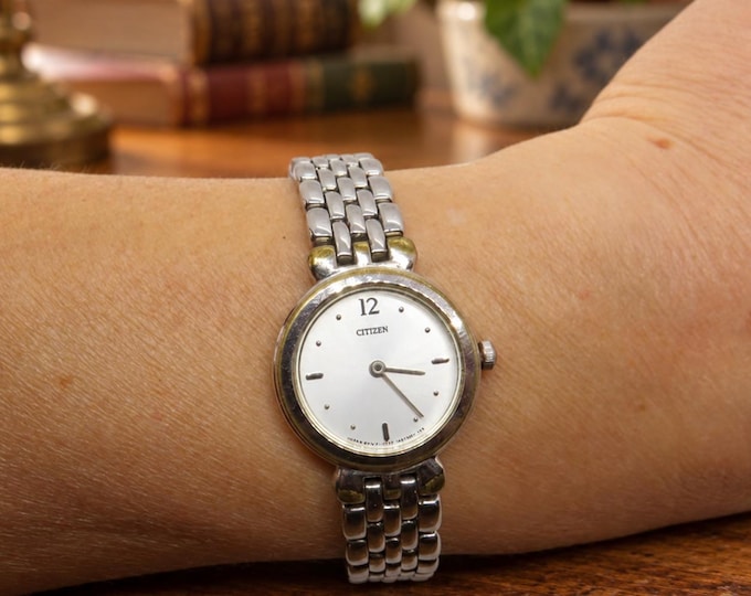 vintage watch / Citizen Quartz womens watch / vintage wrist watch /  japan watch / vintage Watch / watch  / watch / ladies gift for her