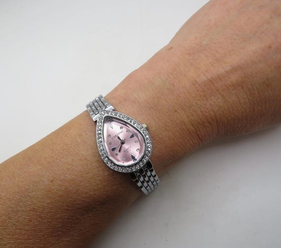 Snake Watch: Gold Plated Bracelet, Silver Dial - Classic Ladies' Timepiece BB5