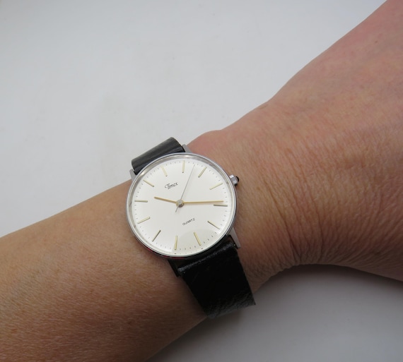 Timex Watch / Retro sports watch / Vintage watch / quartz watch / gold watch / vintage gents / watch / gift for him  (J21)
