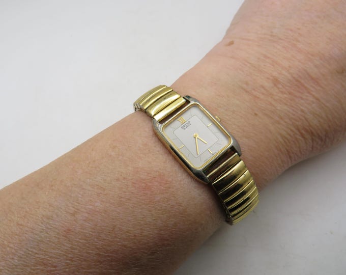 Vintage Seiko Ladies Square Dress Watch, 80s Quartz (x0)