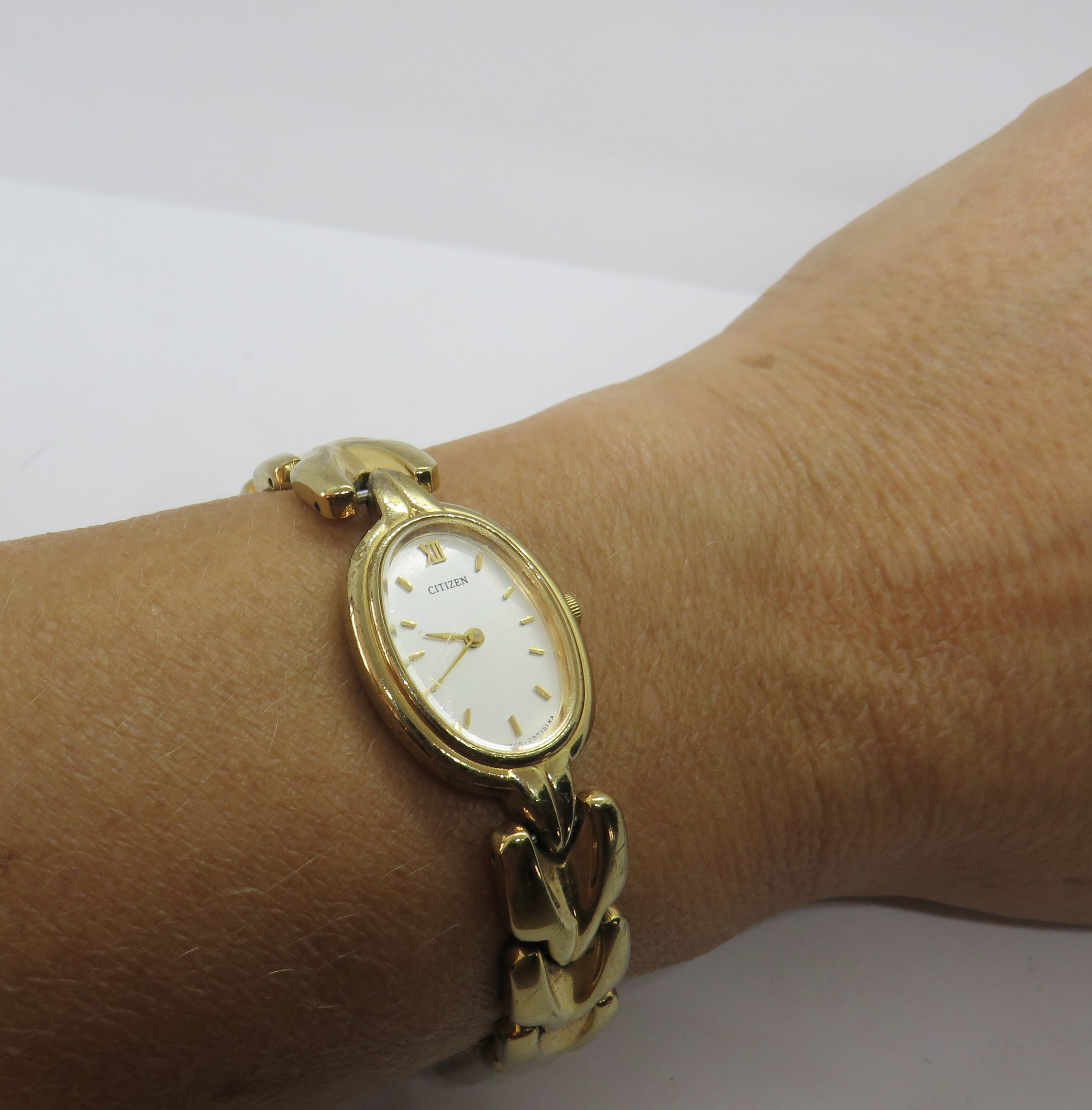 Citizen gold cheap watch vintage