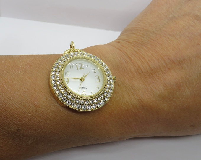 Vintage  neck chain watch /  diamond watch / pendant Watch /  fully working watch / gift for her (B29)