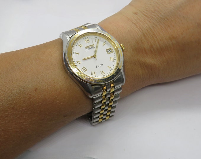 Vintage watch / seiko sports watch / Quartz watch / gents seiko Dress Watch /  Watch /  Gift for him
