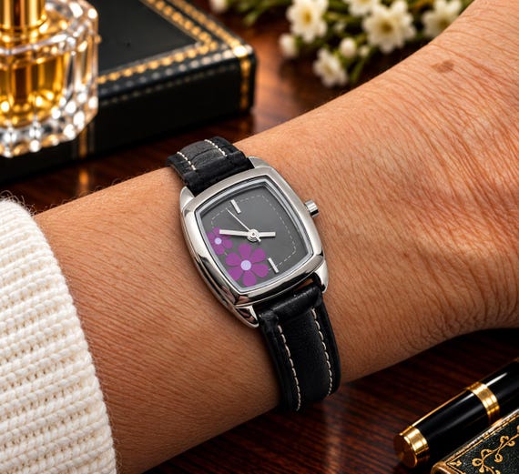 Vintage watch / dress watch / square dial /  Quartz watch / Ladies Gold Dress Watch /  ladies Watch /  Gift for her  (e6)