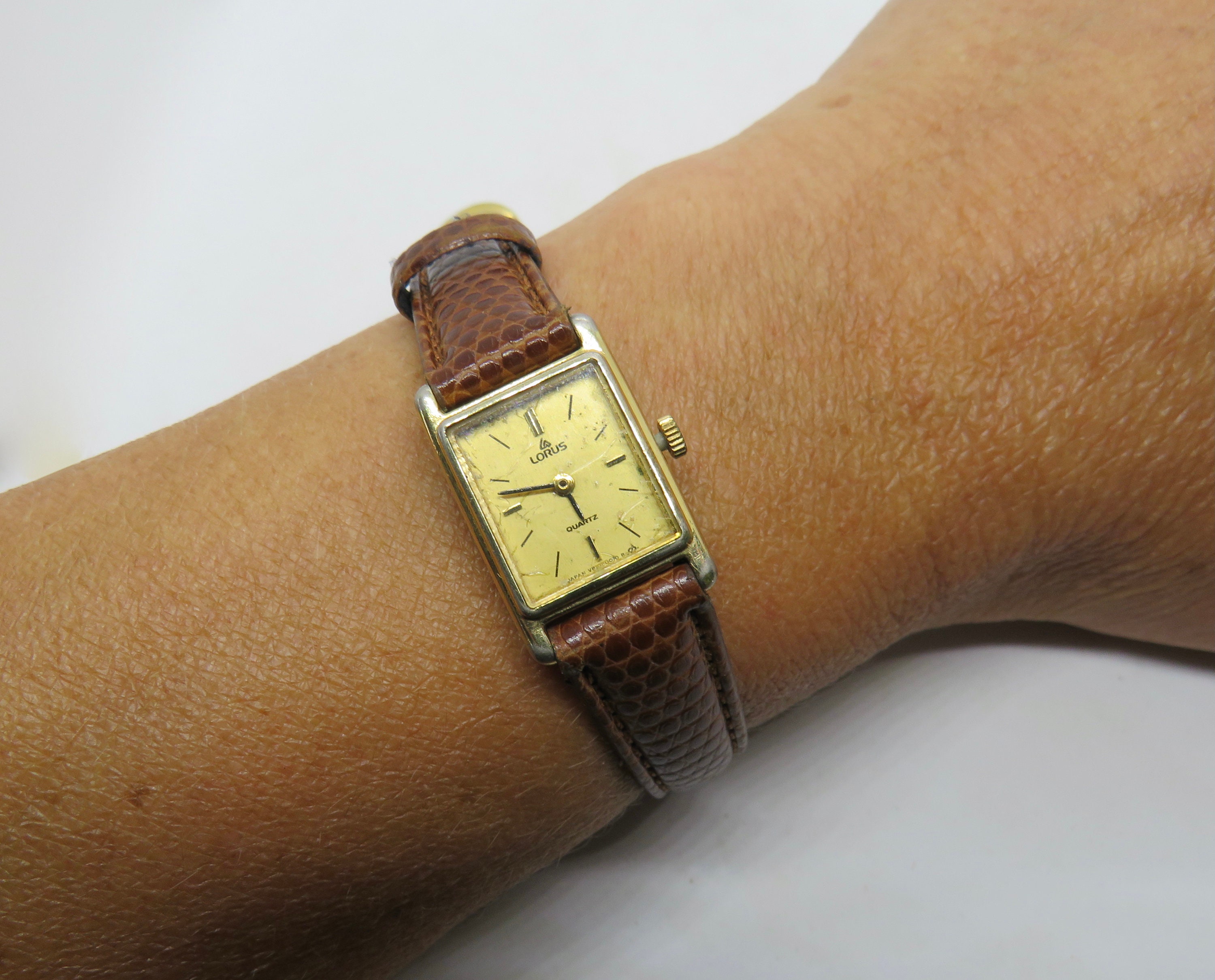 Lorus square watch sale