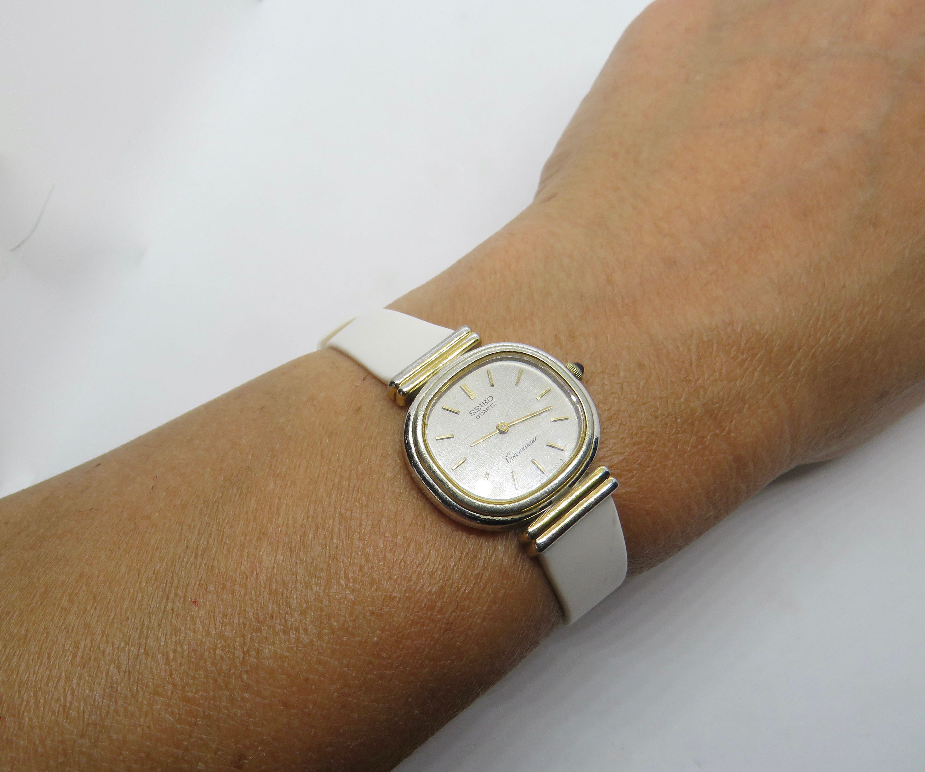 Vintage Watch / Seiko Connaisseur / Seiko Watch / Quartz Watch - Etsy