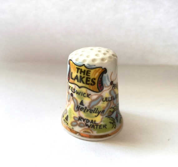 Vintage thimbles OBAN thimble beautiful Fine Bone China places of interest bone china England made A2