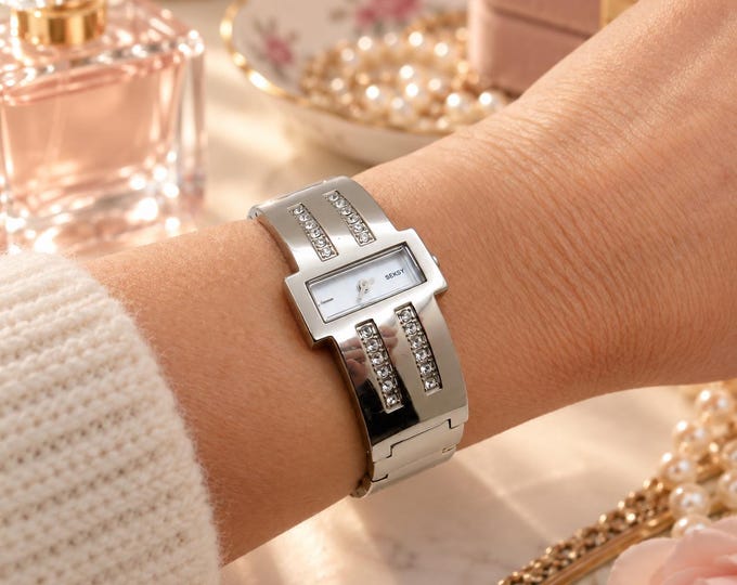 vintage Watch /  womens watches / Sesky Dress watch / Vintage watch / quartz watch / metal watch / vintage ladies / q12